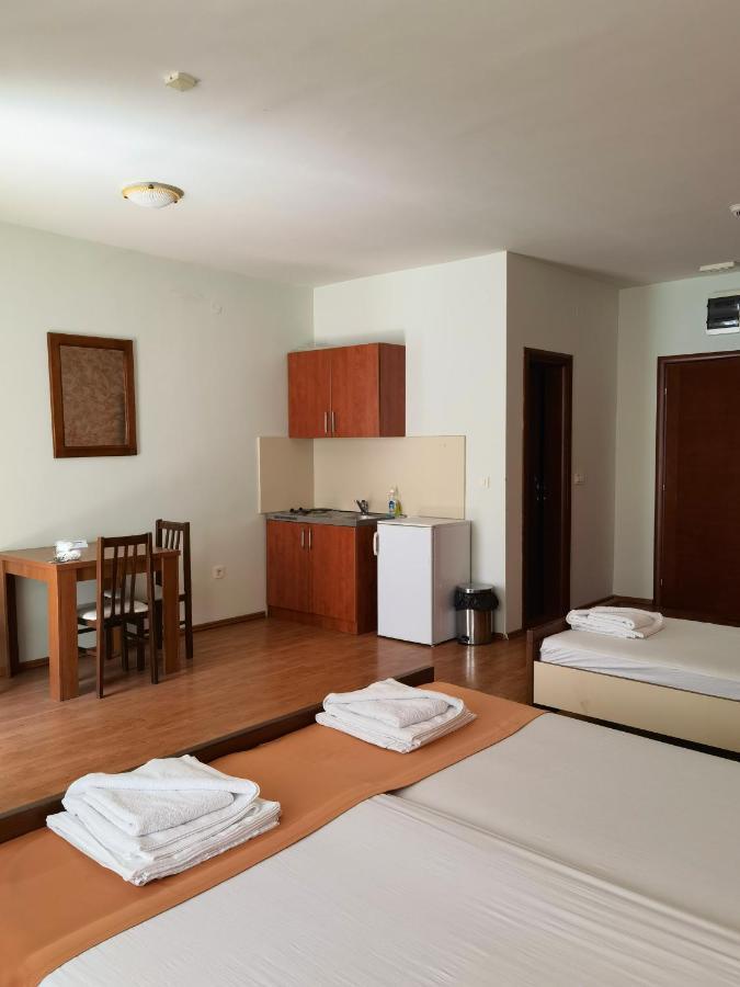 Residence Bella Budva Buitenkant foto